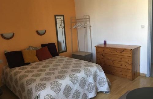 Le Bourg House | Family-Friendly Retreat at Grands Buffets Narbonne