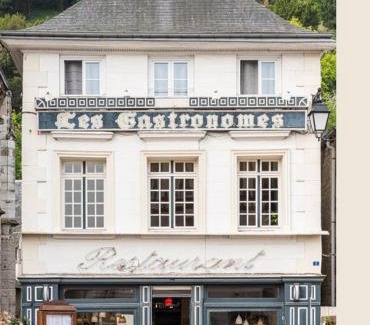La Bouille House | Pet-Friendly Retreat at Au fil de l'O in La Bouille