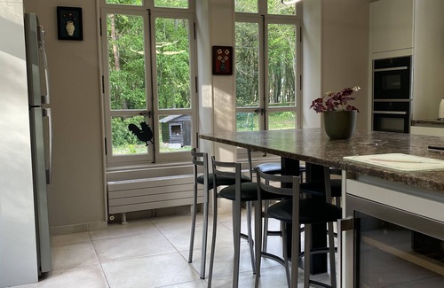 Change House | Discover Domaine de la Coudraie Château: Family-Friendly Retreat