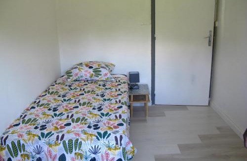 Sarrians Apartment | Family-Friendly Gîtes in a Prime Location with Great Ratings