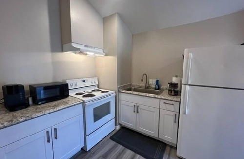 Rincon Heights House | Prime Location: Carriage House with Parking and Breakfast
