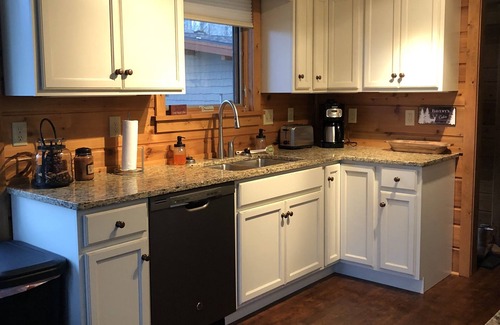 Minocqua House | Ideal Retreat: Newly Remodeled Home on Lake Tomahawk