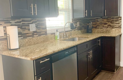 Tropic House | Prime Oceanfront Retreat with Pool & Breakfast Included!