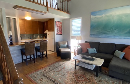 Kahuku Condo | Prime Location with Ocean View and Pool – Guest Rated 9.8!