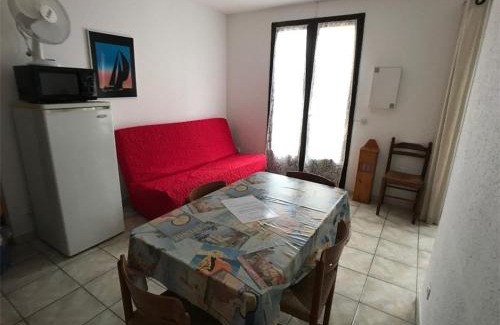 Port Leucate Apartment | Convenient Getaway: 3 Rooms, Steps from Port Leucate Beach