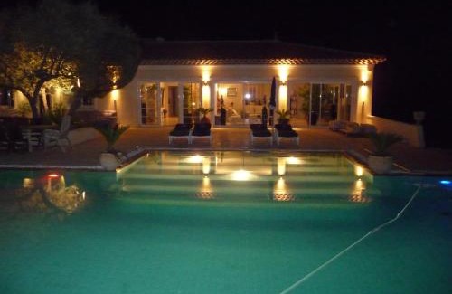 Le Castellet Villa | Elegant Villa with Heated Pool and Oceanfront Views