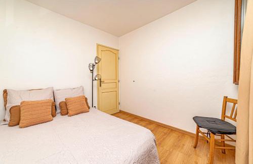 Le Bar-sur-Loup Apartment | Child-Friendly Stay at La Maison de Noelie - Rated 8/10