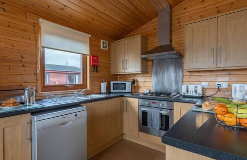 Kinross House | Relax at Loch Leven Lodge 10 with Lake Views & Spa