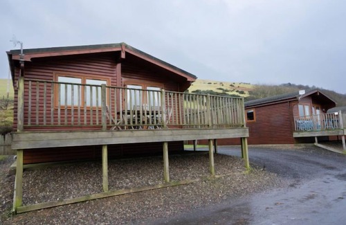 Kinross House | Relax at Loch Leven Lodge 10 with Lake Views & Spa