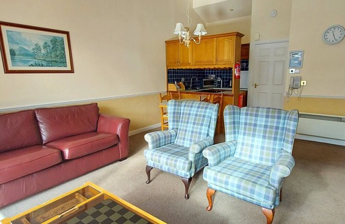 Kinloch Rannoch Apartment | Discover Loch Rannoch Highland Club Studio 2 - Pet Friendly Retreat