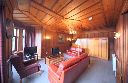 Kinloch Rannoch House | Discover Loch Rannoch Highland Club: Ideal for Families & Pets