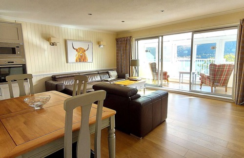 Kinloch Rannoch Condo | Discover Loch Rannoch Highland Club: Family-Friendly Retreat