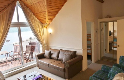 Kinloch Rannoch House | Discover Loch Rannoch Highland Club: Lodge with Lake Views