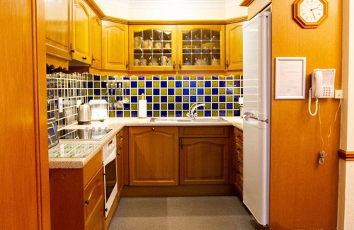 Kinloch Rannoch Cottage | Relaxing Escape at Loch Rannoch Red Squirrel Lodge