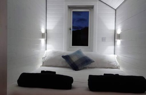 Salen Ski Chalet | Highly Rated Loch Shiel Luxury Pod for Unforgettable Stays