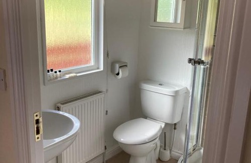 Killin Apartment | Explore Lochay Lodges: Guest Rated 9/10 with Breakfast