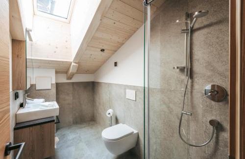 Meltina House | Lochbauer: Guest Rated 9.8 with Oceanfront Views & Spa