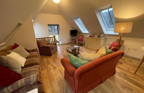 Shiel Bridge Bed & Breakfast | Pet-Friendly Lochhournhead B&B with Perfect 10/10 Rating