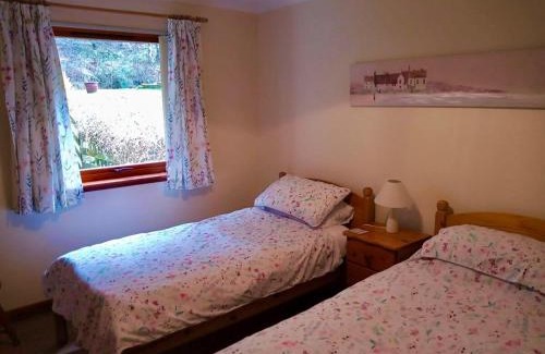 Glencoe House | Lochside Cottage Glencoe