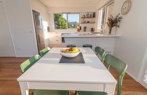 Merimbula Cabin | Discover Lochview: Pet Friendly Stay in Merimbula