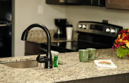 Mill Hall Hotel | Experience Comfort at Lock Haven Grandview Hotel, 4-Star Stay