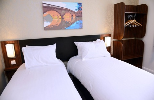 Worksop Hotel | Discover Lock Keeper, Worksop - Family-Friendly Retreat