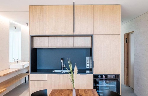 Merkendorf Apartment | Relaxing Retreat at Lodge 3 - Sanft Stock & Stein Lodges