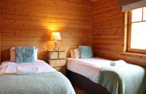 Rowardennan Apartment | Family-Friendly Lodge 37 in Scenic Rowardennan, Loch Lomond
