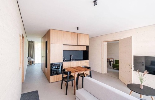 Merkendorf Apartment | Experience Comfort at Lodge 7 - Fern, Stock & Stein Lodges