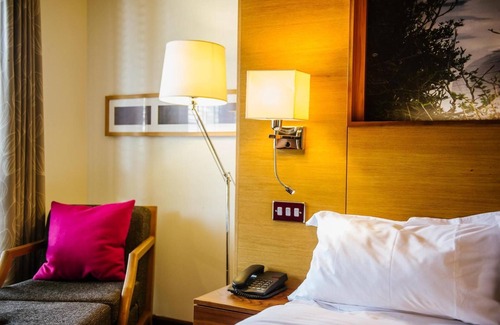 Bradley Stoke Hotel | Welcoming Lodge at Bristol - Four-Star Comfort Awaits