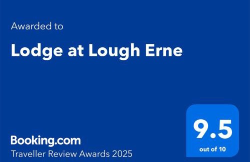Enniskillen Cabin | Welcoming Lodge at Lough Erne: 4-Star Pet-Friendly Retreat