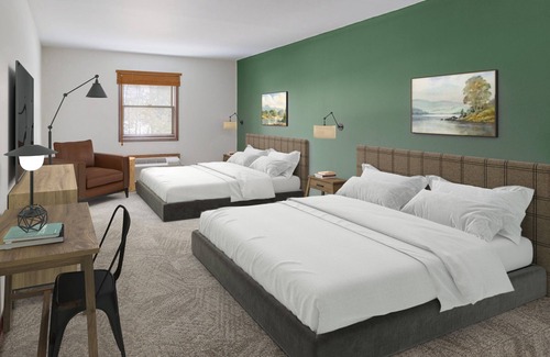 Schroon Lake Hotel | Discover Comfort at Lodge at Schroon Lake - Top Amenities!