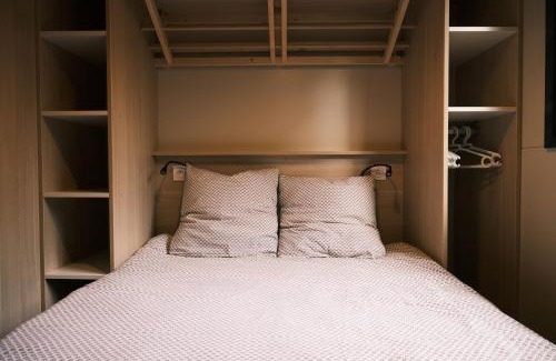 Liginiac Ski Chalet | Relaxing Lodge with Private Spa by Forest and Lake