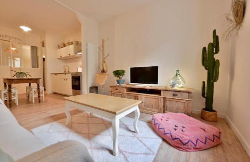 Cassis Apartment | Lodge Coté Port - T2 à 30 metres du port