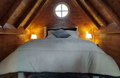 La Calera Apartment | Experience Lodge Davany: Family-Friendly Glamping Retreat