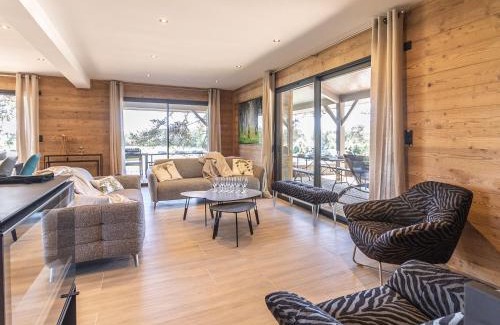 Le Chambon-sur-Lignon House | Luxury Lodge with Spa, Pool, and Golf Options Await You