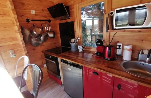 Plogonnec Ski Chalet | Serene Lodge Domaine de Kerolivier with Oceanfront Spa