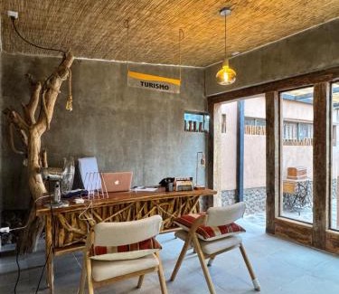 San Pedro de Atacama Bed & Breakfast | Welcoming Lodge Katarpe Garden: Family-Friendly Retreat
