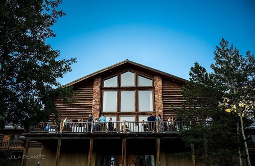 Estes Park Hotel | Lodge Double Queen Longs Peak View
