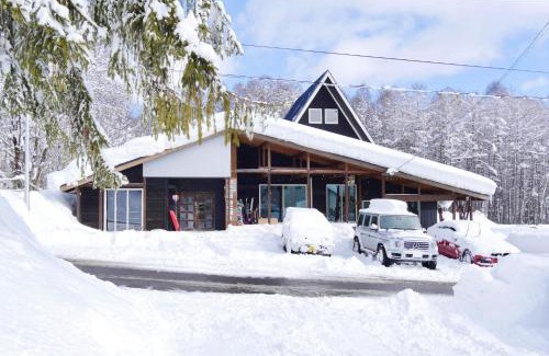 Kitaazumi-gun Cabin | Top-Rated Lodge Free Run with Breakfast & Child-Friendly Perks