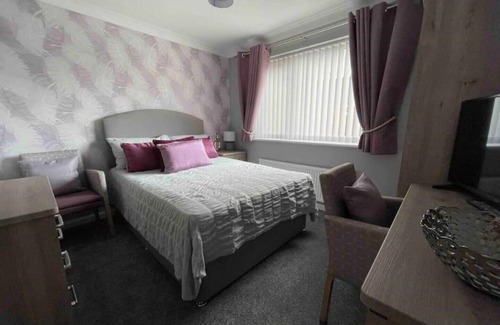 Bourne Cabin | Cozy Lodge in the Heart of Bourne with Family-Friendly Amenities