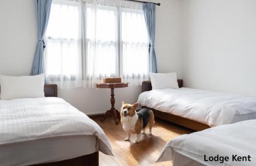Kobuchisawacho Hotel | Discover Lodge Kent: Family-Friendly with Pet Amenities