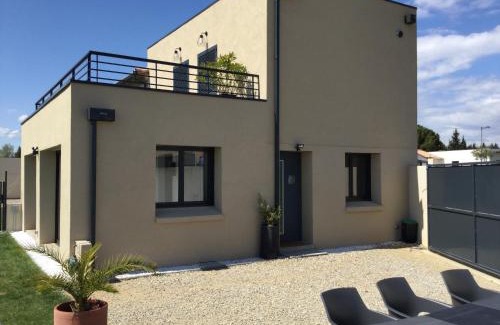 Villegailhenc House | Top-Rated Lodge Marie with Oceanfront Pool & Family Amenities