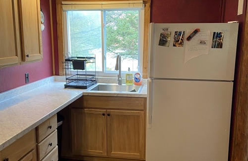 Lorraine Cabin | Explore Family-Friendly Comfort at Lodge on Loomis