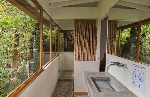 Manizales Hotel | Discover Lodge Paraiso Verde Manizales: Pool & Spa Retreat
