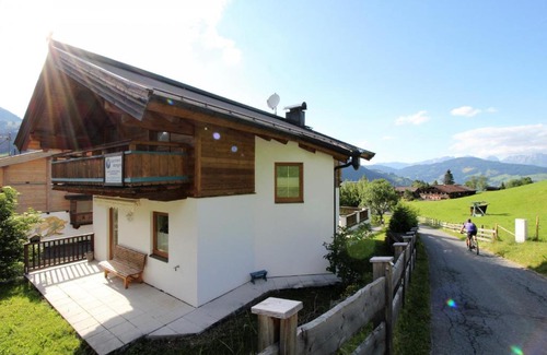 Kirchberg in Tirol House | Discover Lodge Pengelstein: Family & Pet-Friendly Stay