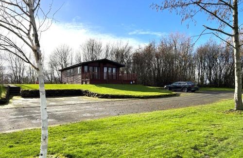 Berwick-upon-Tweed Cabin | Relax at Lodge Retreat, Haggerston Castle with Pool Access