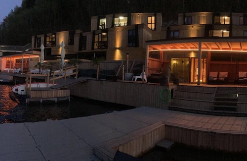 Unterkolbnitz Ski Chalet | Discover Lodge Romantik - Family-Friendly Getaway Awaits