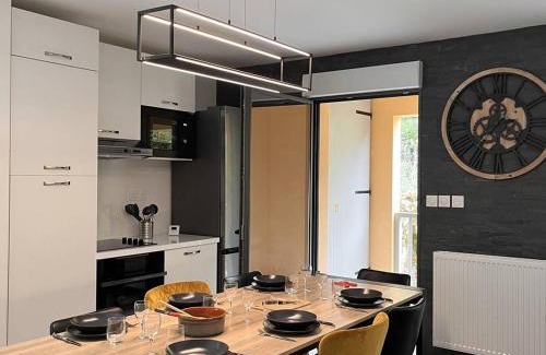 Cauterets Apartment | Lodge spacieux 8 pers, 3 parkings, à 10 min du centre-ville - FR-1-234-323
