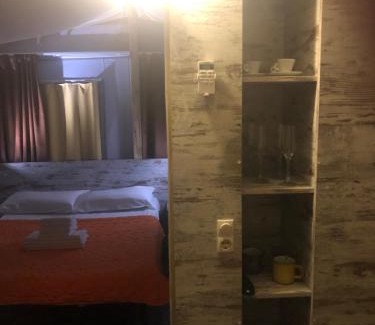 Porto Garibaldi Resort | Relax at Lodge Tent Spiaggia e Mare with Oceanfront Views